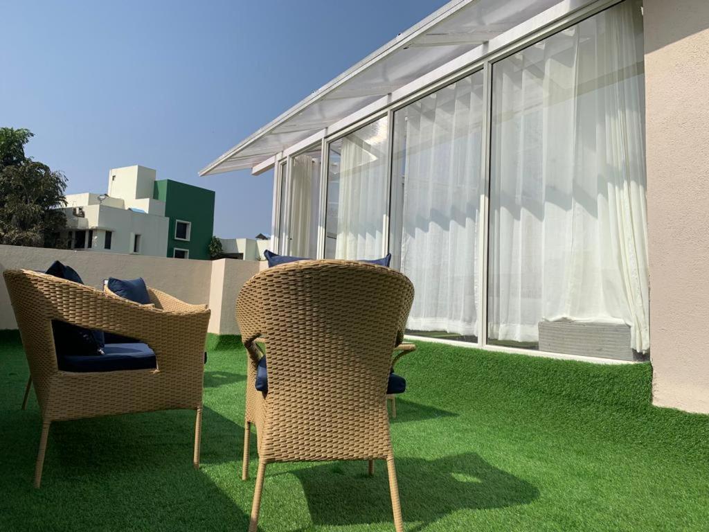 The Retreat-Glasshouse Bungalow Igatpuri Exterior foto